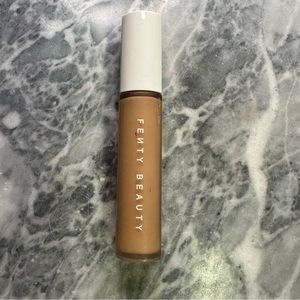 Fenty Beauty‎ Pro Filt’r Concealer 320